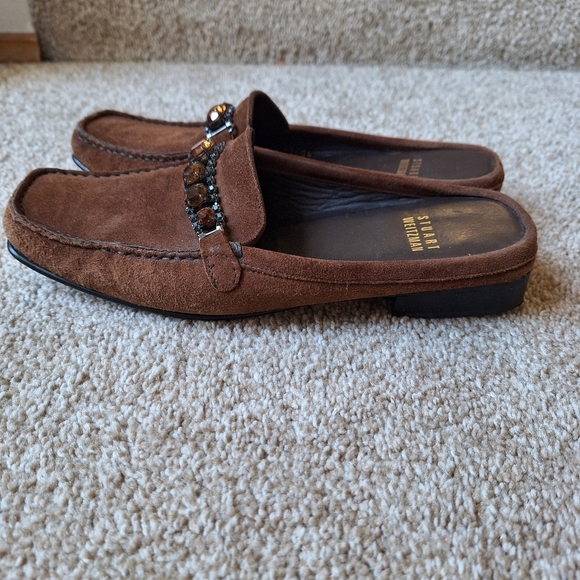 Stuart Weitzman Brown Suede Slip On Loafer. Jeweled accents. Womens size 6 - Picture 2 of 8